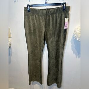Women’s Olive Lounger Pants -XL